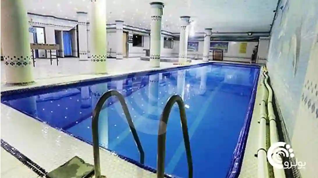 فوتبال-دستی-استخر-گنو-تهران-رزرو-بلیت-آب-درمانی-ماساژ-حمام-سنتی.webp